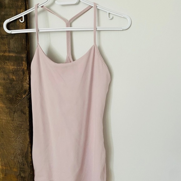 Women’s Lululemon Y back tank - Picture 2 of 4